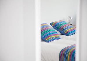Azzurro apartment with double bedroom and living room / kitchen with sofa bed and private bathroom