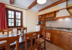 Beautiful apartment for 4 guests with pool, WIFI, TV and terrace