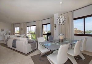 Bellavista Marbella - Stunning Beachside Luxury Penthouse Apartment