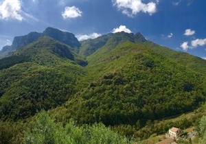 Castelletto With Mountain View