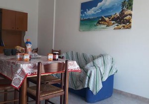 Charming Holiday Home Near The Beach With A Terrace Parking Available, Pets