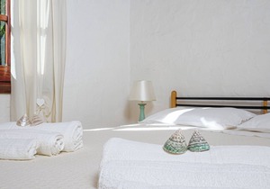 Charming Vacation Home “Villa Mare Rocce” with Garden & Terrace, Parking, Pets not allowed
