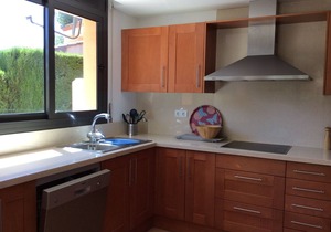 contempory villa with pool in heart of bonmont golf complex