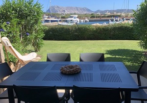 DELIGHTFUL COTTAGE WITHIN WALKING DISTANCE OF THE WHITE BEACHES OF SARDINIA