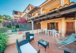Enchanting Holiday Home in Marinella with Balcony