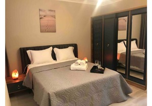 Exclusive brand new apartment w/backyard in Taksim