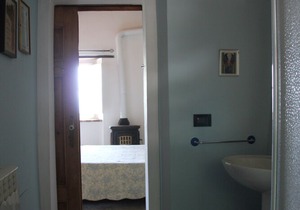 FARMHOUSE MONTESALCE-BLUE APARTMENT