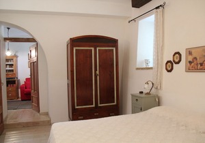 FARMHOUSE MONTESALCE-GREEN APARTMENT