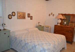 FARMHOUSE MONTESALCE-GREEN APARTMENT