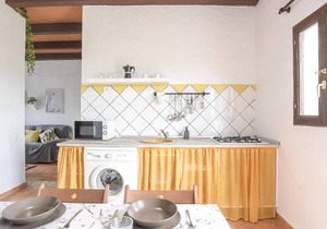 Finca Abril 3 - In idyllic location and with shared pool