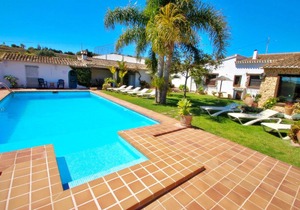 Finca La Coma - modern, well-equipped villa with private pool in Benissa
