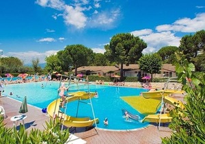 Happy Camp Mobile Homes in Camping Cisano San Vito