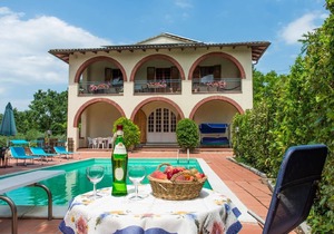 Holiday apartment Oscano for 4 - 6 persons with 2 bedrooms - Twin house