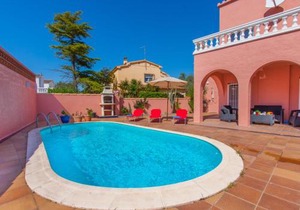 Holiday Home Requesens by Interhome