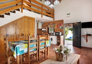 Home "Casa Miguelin 2" On the Beach with Spacious Terrace, Garden, Wi-Fi & A/C