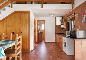 Home "Casa Miguelin 2" On the Beach with Spacious Terrace, Garden, Wi-Fi & A/C