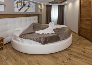 Hotel K2