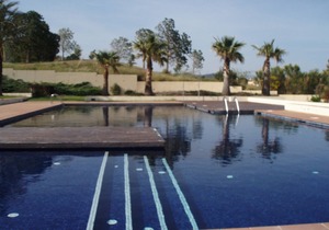 HOUSE IN BONMONT WITH POOL