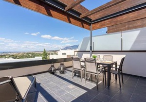 Hoyo 19 Luxury Apartment by GHR Rentals