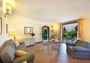 Luxurious Holiday Home in Collazzone with Swimming Pool