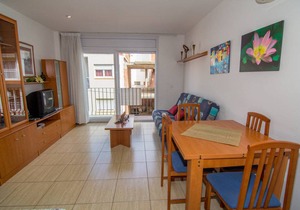 Norfeu Park 2-4 - Two Bedroom Apartment, Sleeps 5