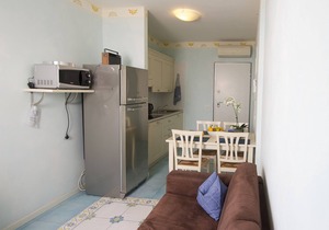 Residence Limoni del Rustichel: Apartment N.12 with lake view, underground parking and pool.