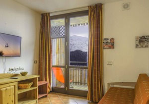 Residence Stalle Lunghe - One Bedroom ski on foot