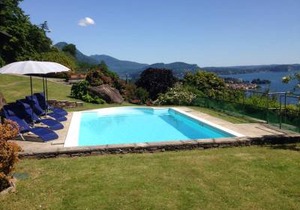 Romantic Nido with shared pool