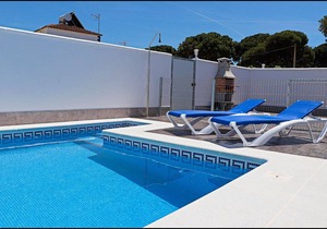 Rural house with a private pool