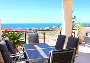 Sea view apartment Mojon hills