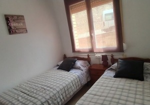 Spacious rural apartment with wifi ideal for families or groups