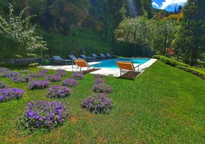 Suite "Persico" at 2 steps from the lake with private terrace, lounge bar and swimming pool