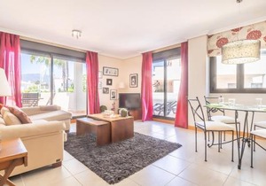 Sunset Golf Second Floor with shared pool- Happy Rentals