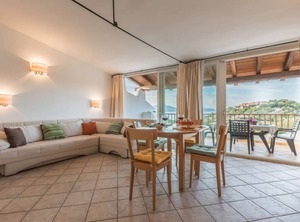 Sofa | Li Cuncheddi