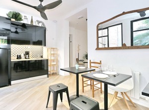 Casa Nanit Hostal De Llobregat | Collblanc y La Torrassa
