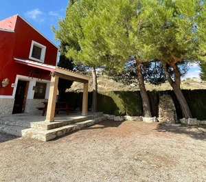 Self Cottage La Risca People 