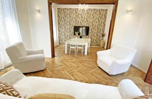 Reggio nell'Emilia Apartment | 100 m² Apartment ∙ 2 bedrooms ∙ 4 guests