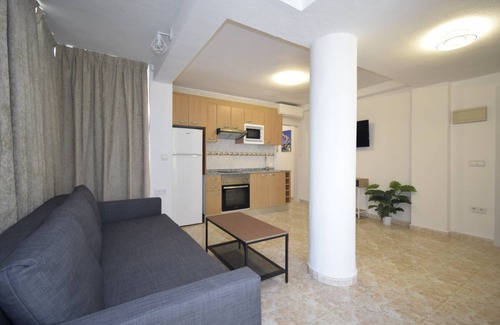 Benidorm Apartment | 100 m² Apartment ∙ 4 bedrooms ∙ 8 guests