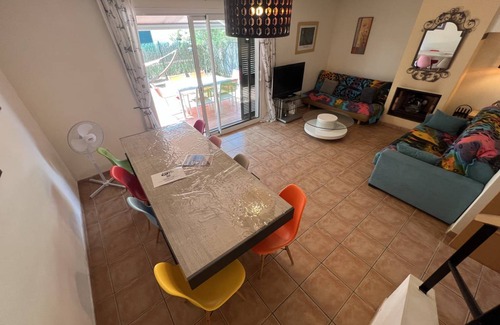 Mas Pinell House | 100 m² House ∙ 3 bedrooms ∙ 6 guests