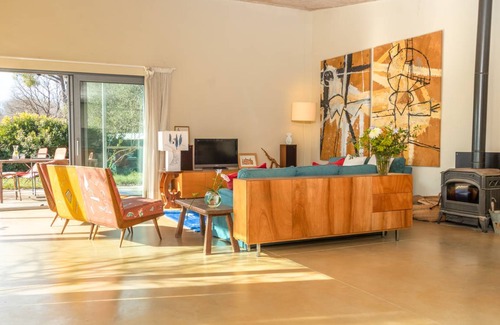 Pins House | 100 m² House ∙ 2 bedrooms ∙ 4 guests