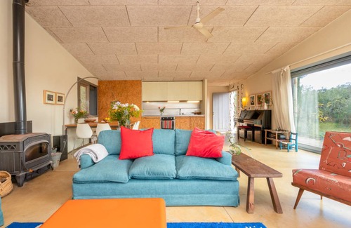 Pins House | 100 m² House ∙ 2 bedrooms ∙ 4 guests