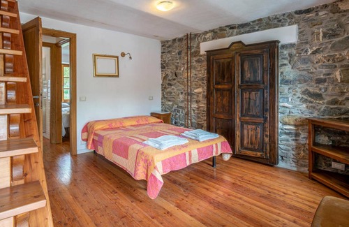 Loco House | 100 m² House ∙ 4 bedrooms ∙ 7 guests