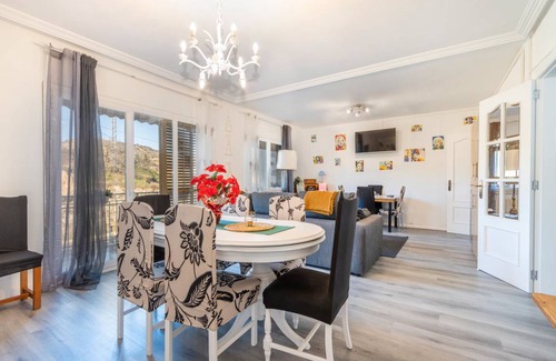 Alfarras Apartment | 103 m² Apartment ∙ 3 bedrooms ∙ 7 guests
