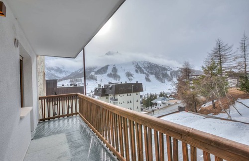 Sestriere Apartment | 103 m² Apartment ∙ 2 bedrooms ∙ 6 guests