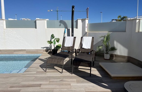 San Pedro del Pinatar House | 105 m² House ∙ 3 bedrooms ∙ 6 guests