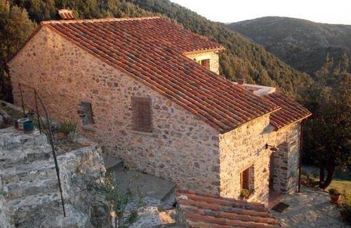 Tortorella House | 110 m² House ∙ 3 bedrooms ∙ 6 guests