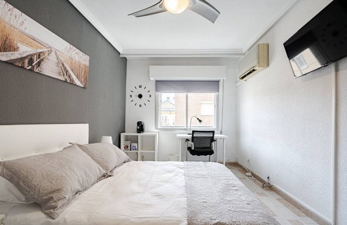 Alcala de Henares Resort | 110 m² Private room ∙ 1 bedroom ∙ 1 guest