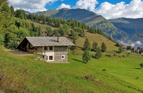 Sampeyre Villa | 110 m² Villa ∙ 3 bedrooms ∙ 9 guests