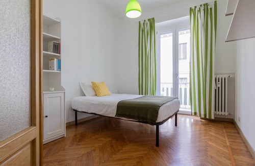 San Salvario Apartment | 117 m² Apartment ∙ 3 bedrooms ∙ 5 guests