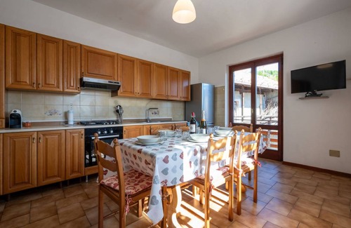 Pella House | 120 m² House ∙ 2 bedrooms ∙ 6 guests